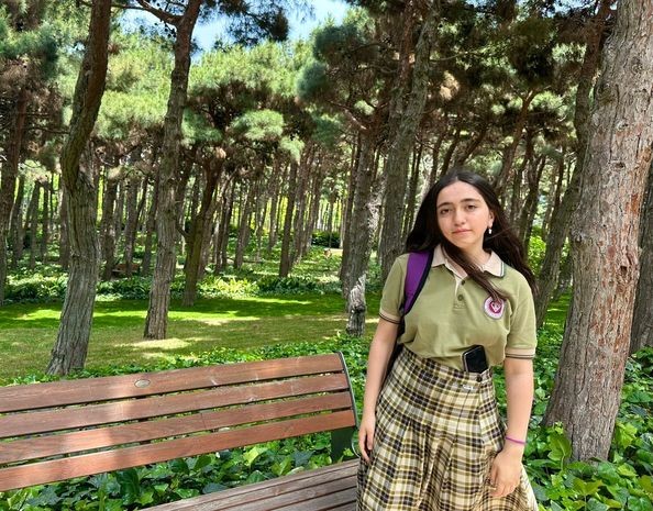 Yüksək bal toplayan şagird: “Hədəfim ADA Universitetində təhsil almaqdır” - FOTO