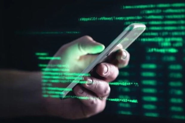 Çinli hakerlər “iPhone” istifadəçilərinə genişmiqyaslı kiberhücum həyata keçiriblər