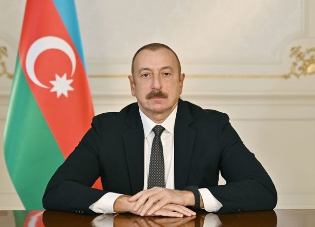İlham Əliyev Rusiyaya işgüzar səfərə gedib