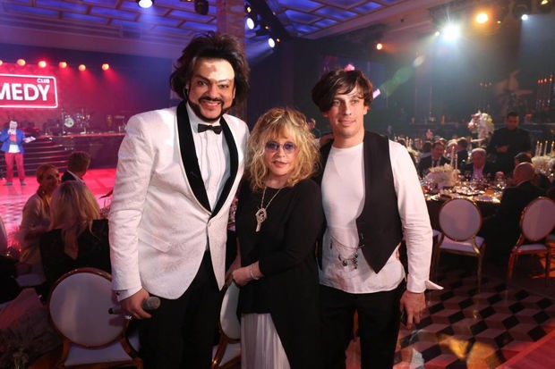 Kirkorov Qalkinin onun arvadını əlindən almağından danışdı: “Allaya diqqət göstərməyə başladı, o da...” - FOTO