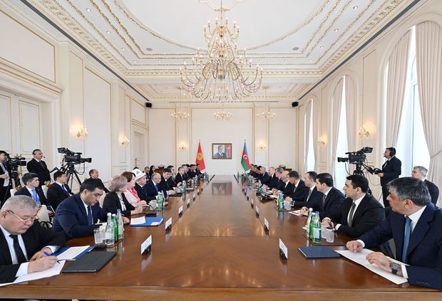 Azərbaycan və Qırğızıstan Dövlətlərarası Şurasının 2-ci iclası keçirilib - YENİLƏNİB + FOTO