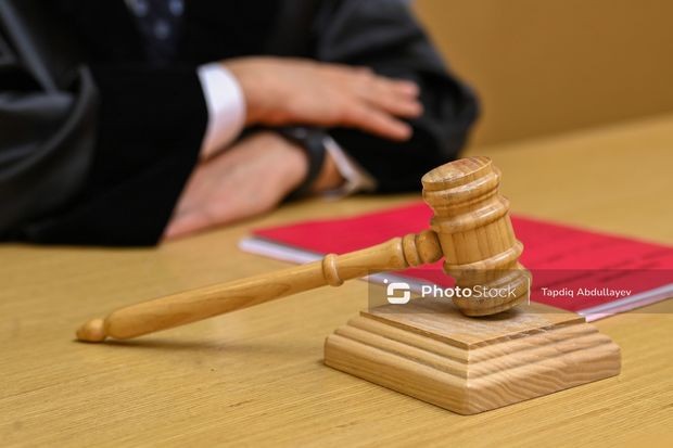 Mənimsəmədə təqsirləndirilən tanınmış vəkilin cinayət işinin bəzi detalları məlum olub - İTTİHAM AKTI