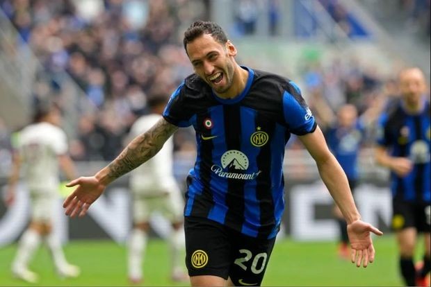 “İnter” Çalhanoğlunun dublu ilə qalib gəldi - VİDEO