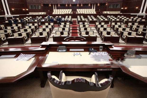 Deputat sayının artması: Proses necə baş verə bilər? - ŞƏRH 