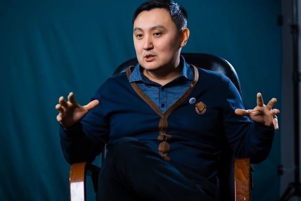 Qaziz Abişev: “Almatı danışıqlar üçün optimal yerdir” - MÜSAHİBƏ