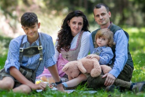 Avstriyaya təhsil ardınca gedən azərbaycanlı qız orada eşqini tapdı: Bernd və Leylanın sevgi hekeyəsi - FOTO