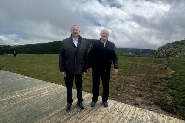 İlham Əliyev və Aleksandr Lukaşenko Cıdır düzündə olublar