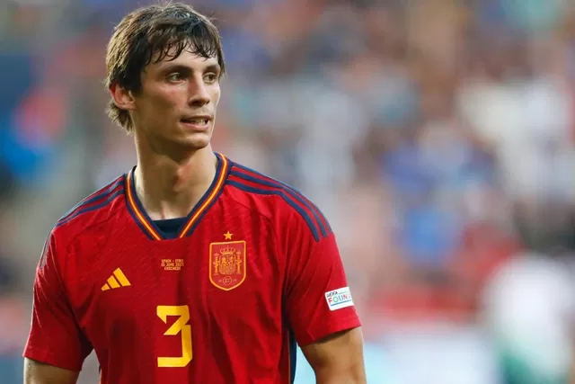 İspaniya millisinin futbolçusu 