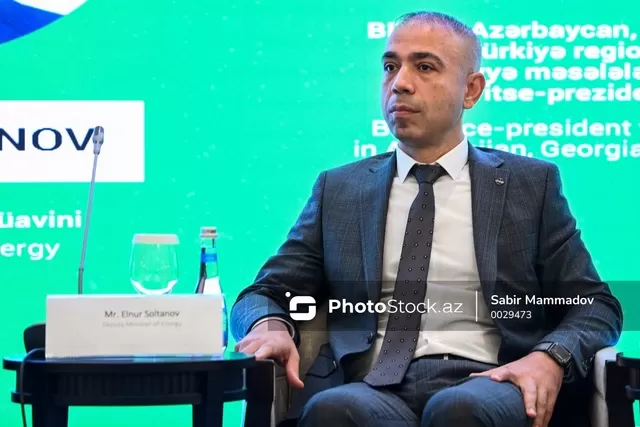 Elnur Soltanov: 
