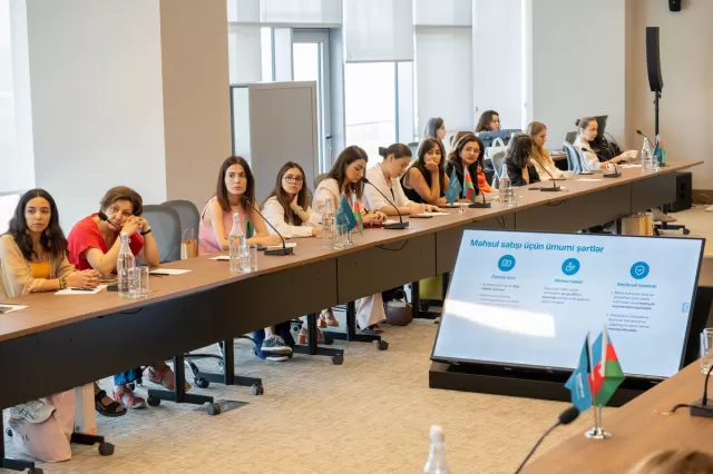 COP29 Azərbaycan Əməliyyat Şirkəti yerli kiçik və orta biznes nümayəndələri ilə görüşüb