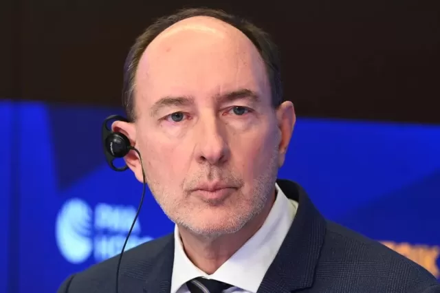General Şarl de Qollun nəvəsi: 