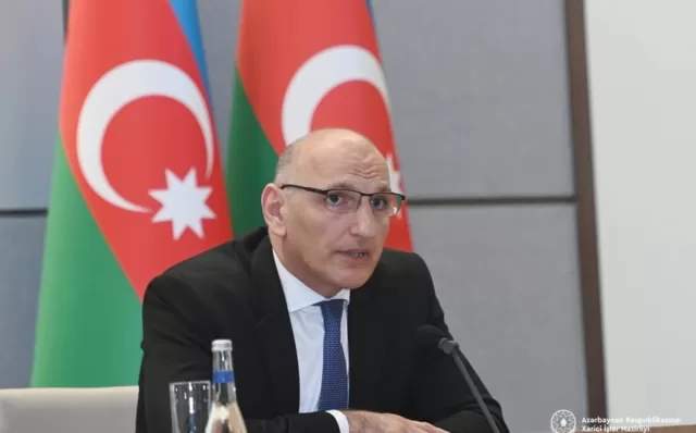 Elçin Əmirbəyov bir sıra Koreya Respublikası rəsmiləri ilə görüşüb
