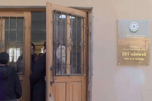 Bakıda direktor işə gəlmir, məktəbi onlayn idarə edir - Müəllimlərdən İDDİA