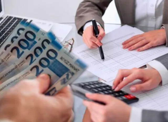 Kredit borcları üzrə ödənişdə gecikmələr nə ilə əlaqədardır?