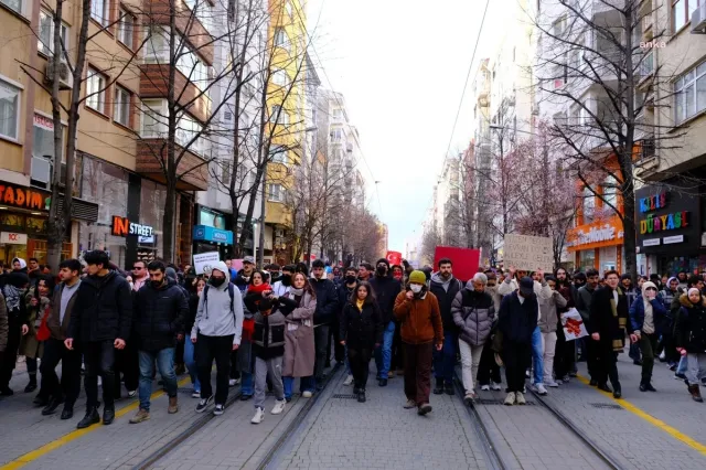 Ankara ilə İzmirdə aksiya və toplantıların keçirilməsinə qadağa qoyulub