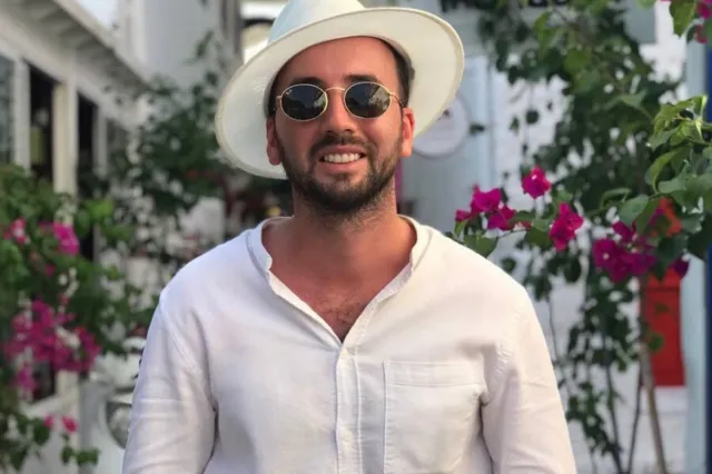 Azərbaycanəsilli məşhur müğənni Emil Kadırov Rusiyada saxlanılıb