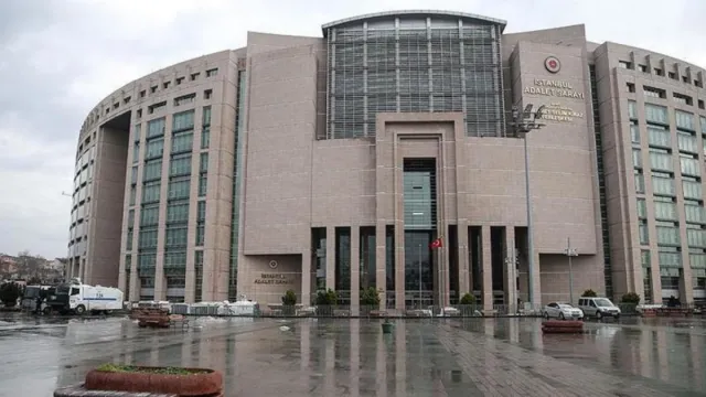 Türkiyədə korrupsiya ilə bağlı 12 şirkətin hesabına həbs qoyuldu, 14 nəfər saxlanıldı