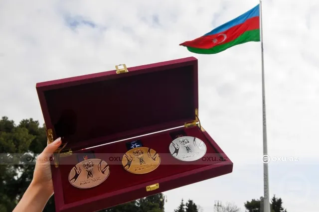 Bakıdakı dünya çempionatının medalları təqdim edildi