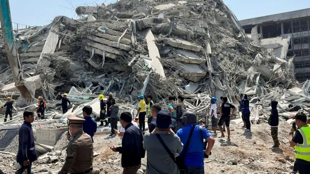Myanmada ölənlərin sayı 700 nəfərə çatdı - 1600-dən çox insan xəsarət alıb