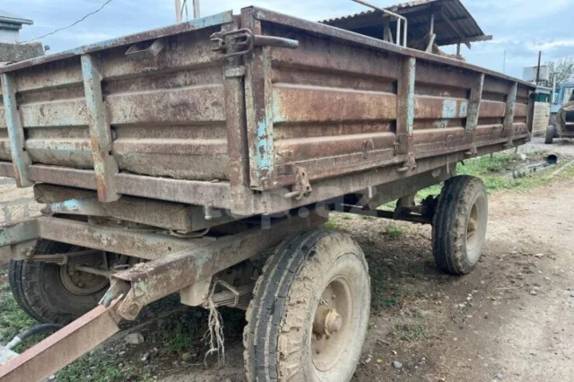 Bərdədə traktorla qoşqunun arasında qalan kişi öldü