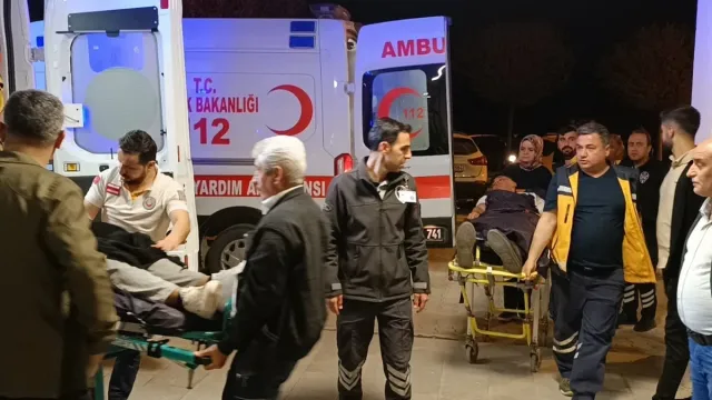 Türkiyədə toyda KÜTLƏVİ DAVA: Doqquz nəfər bıçaqlandı