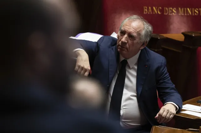 Fransa Trampın tətbiq etdiyi rüsumları bir kəlmə ilə qiymətləndirdi