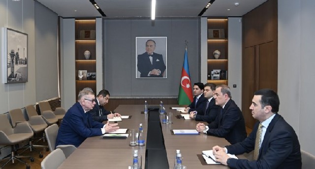 Ceyhun Bayramov BMT Baş katibinin köməkçisi ilə görüşüb