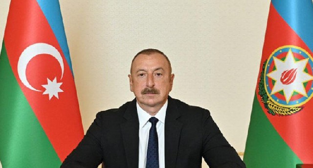 İlham Əliyev Çavuşoğluya başsağlığı verib