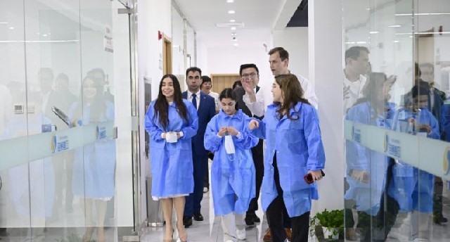 Leyla Əliyeva Çin Milli İnsan Genomu Mərkəzində olub