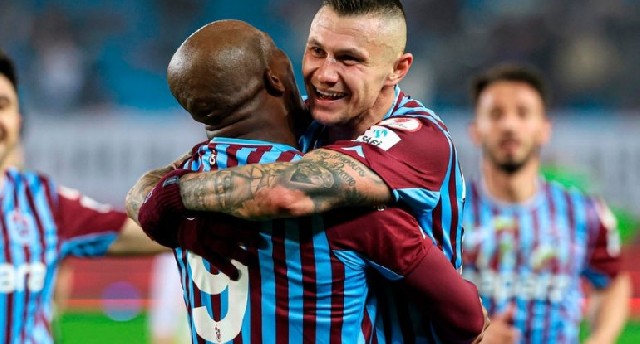 "Trabzonspor" finalda "Qalatasaray"a rəqib oldu