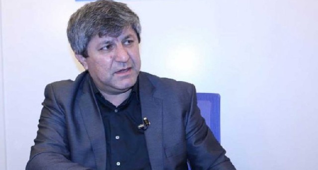 Əvəz Zeynallı müalicə üçün Türkiyəyə gedir