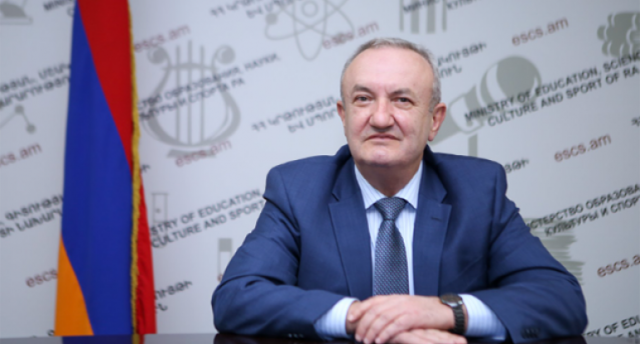 Xaçaturyan onu vəzifəsindən azad etdi
