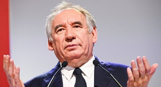 Fransanın hökumət borcu təhlükəli həddə çatıb