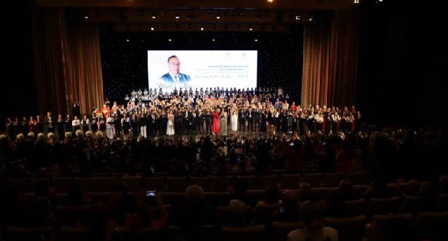 Ulu Öndərin 102 illiyinə həsr olunan bədii yaradıcılıq müsabiqə-festivalının yekun konserti keçirilib