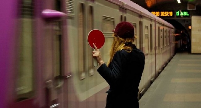 Bakı metrosunun "Əhmədli"-"İçərişəhər" xəttində qısamüddətli yubanma olub