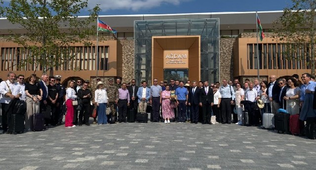 Hikmət Hacıyev diplomatların Qarabağa səfərinin başa çatması ilə bağlı paylaşım etdi - FOTO
