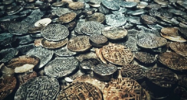 80 ildən sonra torpaq altından çıxdı: Yüz milyonlarla dəyəri var