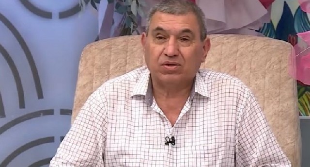 "İnternatda aclıqdan quru çörək yeyirdim"