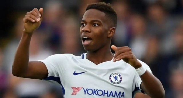 "Çelsi"nin 28 yaşlı sabiq futbolçusu karyerasını bitirdi