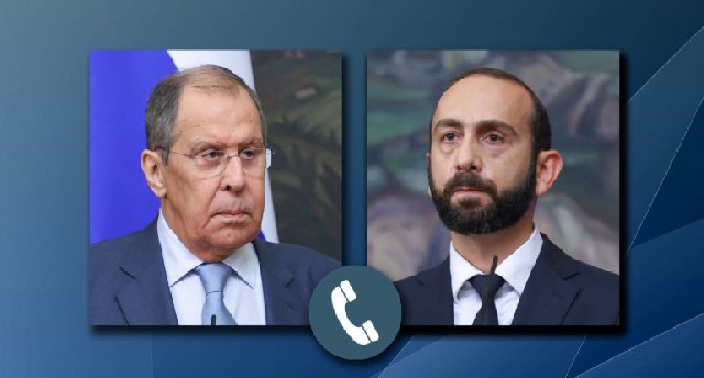 Lavrovla Mirzoyan Paşinyanın ABŞ və Azərbaycan prezidentləri ilə görüşünü müzakirə edib