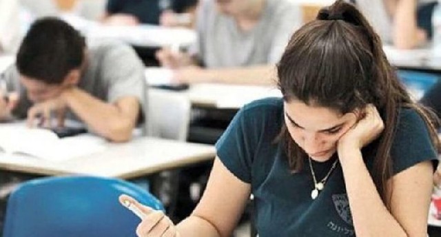 IV qrup üzrə 600-dən yuxarı bal toplayan 10 abituriyent müsabiqədən kənarda qalıb - DİM