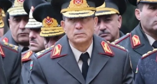Bəxtiyar Ersay Azərbaycan Müdafiə Nazirliyindəki vəzifəsindən azad edildi
