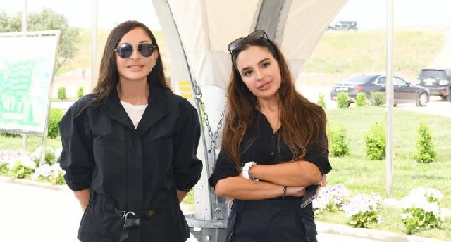 Leyla Əliyeva Mehriban Əliyevanın doğum günü münasibətilə paylaşım edib