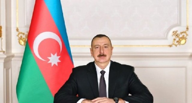 İlham Əliyev sosial şəbəkə hesablarında Dövlət Suverenliyi Günü ilə bağlı paylaşım edib